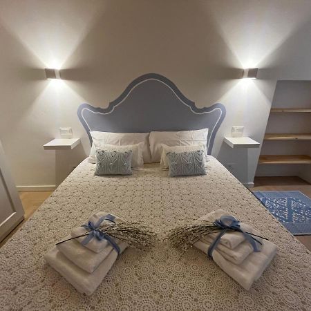 La Piccola Casa Al Lago - Intera Casa Con 3 Camere E 2 Box Сало Экстерьер фото