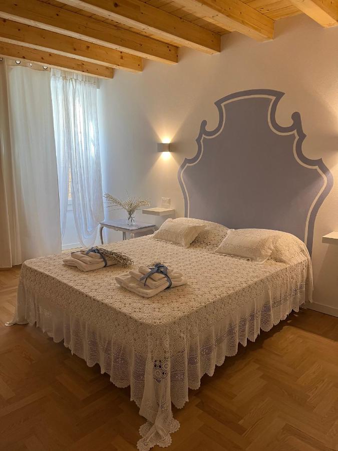 La Piccola Casa Al Lago - Intera Casa Con 3 Camere E 2 Box Сало Экстерьер фото