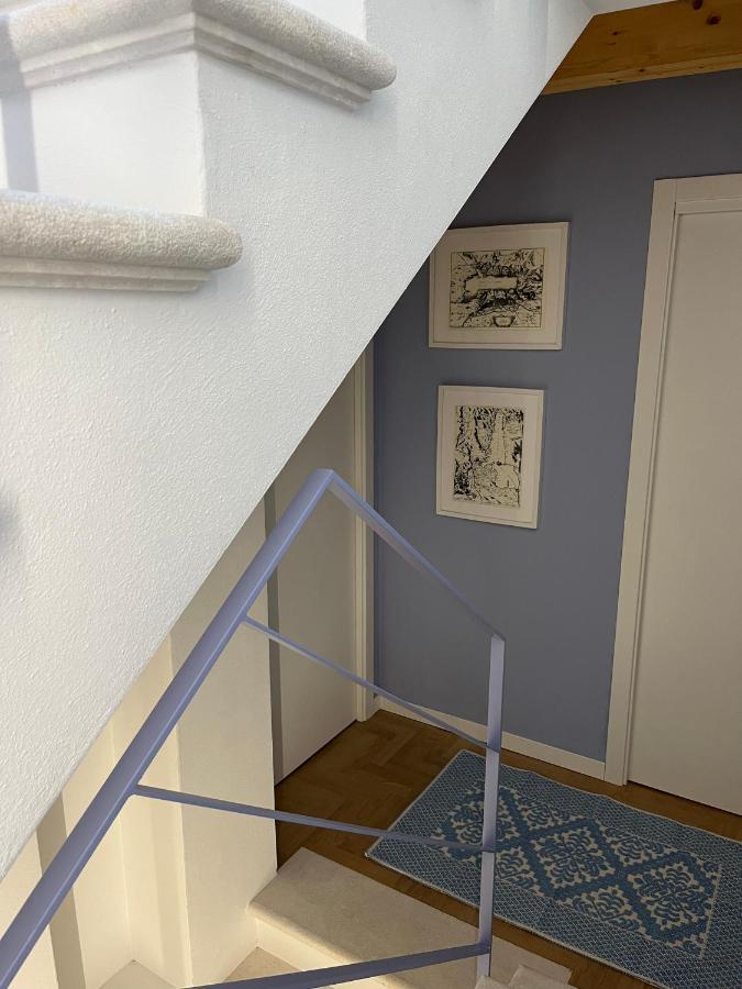 La Piccola Casa Al Lago - Intera Casa Con 3 Camere E 2 Box Сало Экстерьер фото