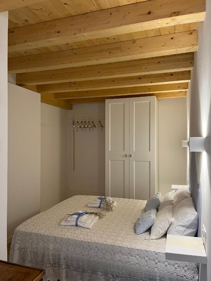La Piccola Casa Al Lago - Intera Casa Con 3 Camere E 2 Box Сало Экстерьер фото