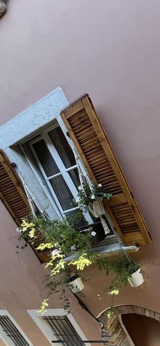 La Piccola Casa Al Lago - Intera Casa Con 3 Camere E 2 Box Сало Экстерьер фото